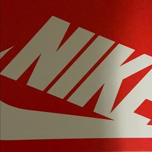 Meet your Posher, Emmanuel